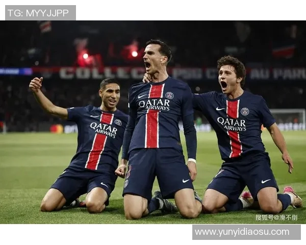 法甲巴黎圣日耳曼宣布签下英超球星，刷新转会纪录，引发球迷热议